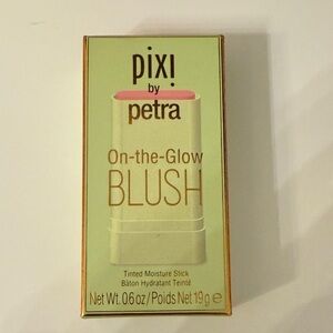 Pixi by Petra On-the-Glow Blush - fleur